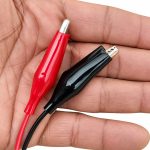 Cabo adaptador P4 5,5 x 2,1 mm para garras jacaré, 23 cm — Garras Na Mao